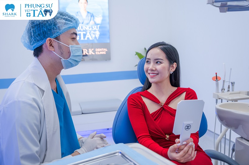 Nha khoa Shark thực hiện sứ mệnh “Phụng sự từ tâm”, luôn đặt sức khỏe và sự hài lòng của khách hàng lên hàng đầu trên mọi tiêu chí