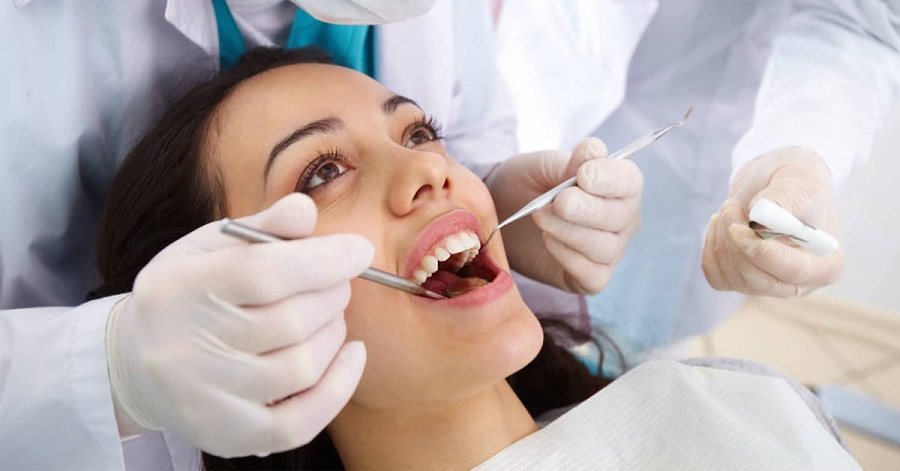Quy trình làm lại răng sứ tương tự với quy trình bọc răng sứ mới